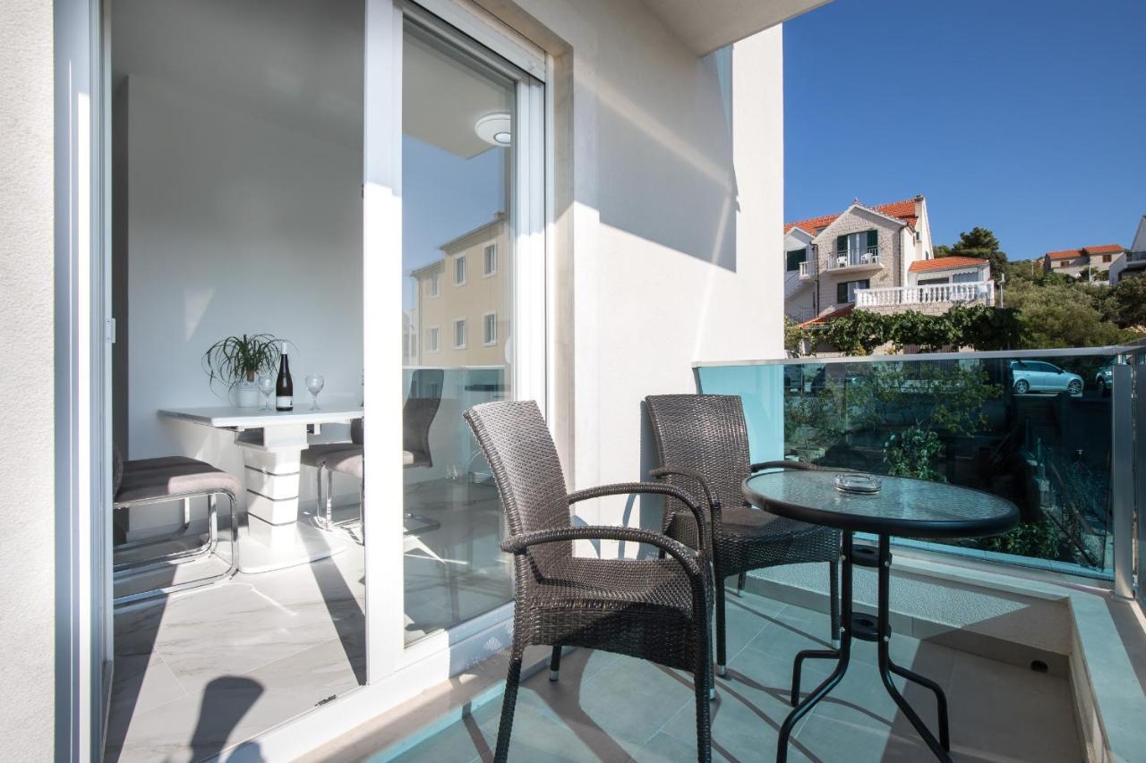 Apartments Blueview Постира Экстерьер фото