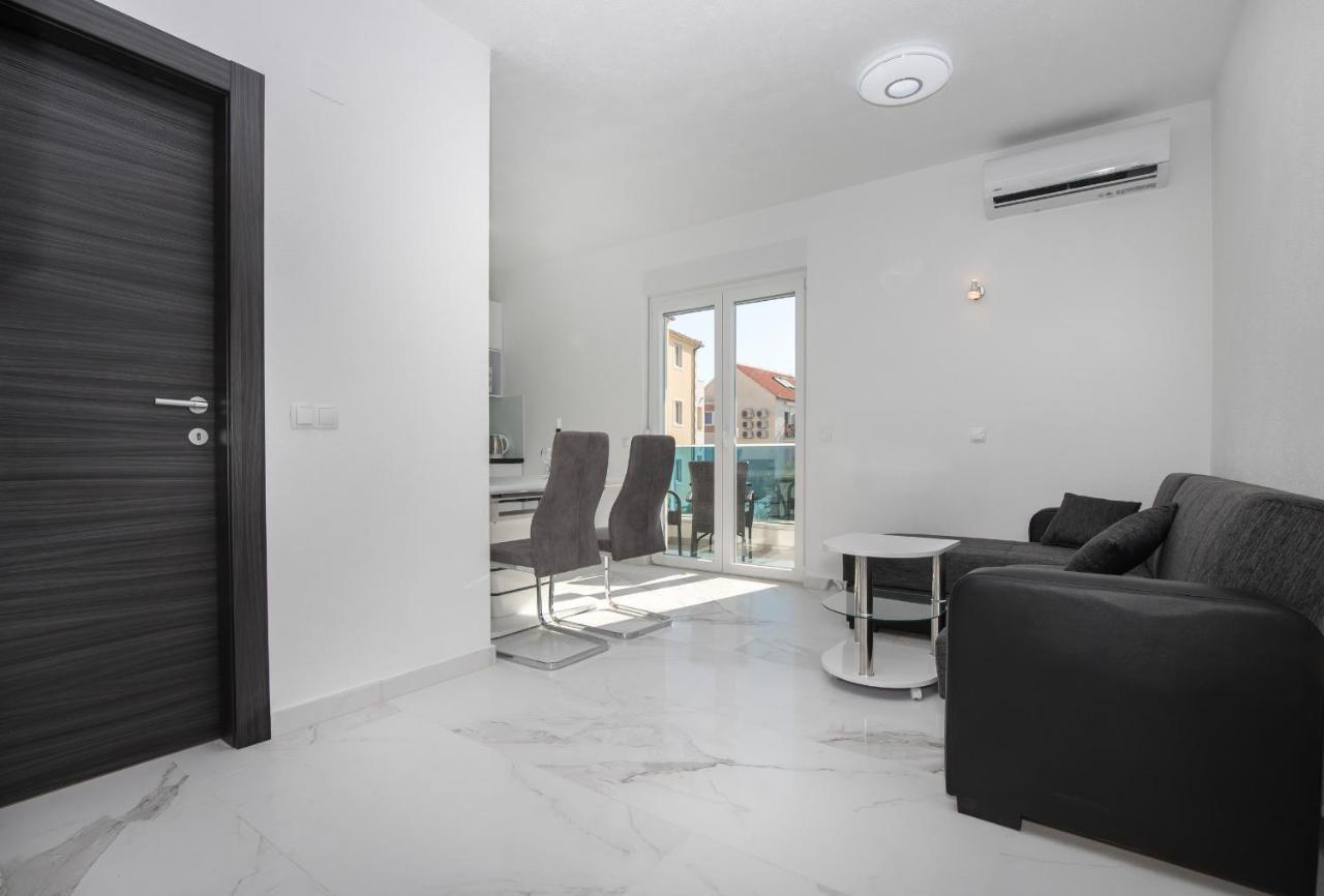 Apartments Blueview Постира Экстерьер фото