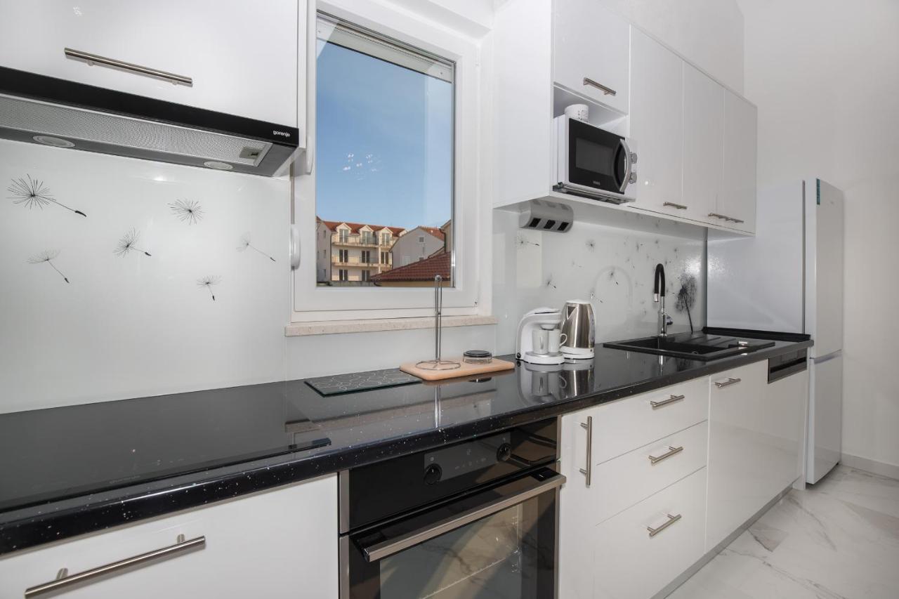 Apartments Blueview Постира Экстерьер фото